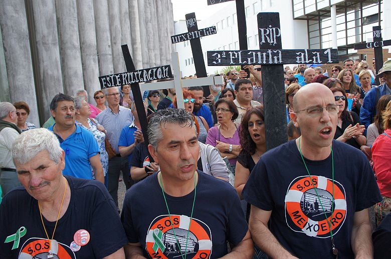 2016 06 22 ManifaContraDesmantelamentoMeixoeiro08.JPG